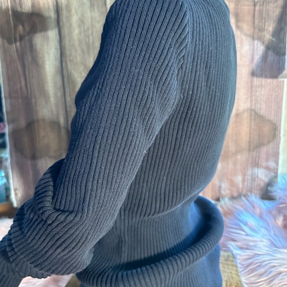 Womens Gap Stretch Ribbed Black Turtleneck Sweater - Large, Cotton Blend - Picture 2 of 15